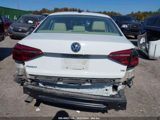 1VWDT7A30HC005488 Volkswagen Passat 1.8t R-line
