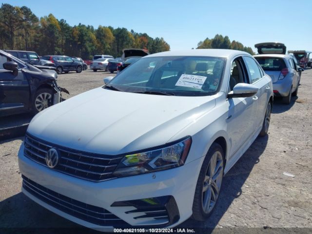 1VWDT7A30HC005488 Volkswagen Passat 1.8t R-line