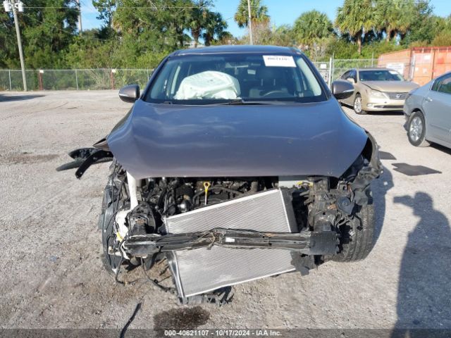 5XYPG4A54LG622577 KIA Sorento 3.3l Lx