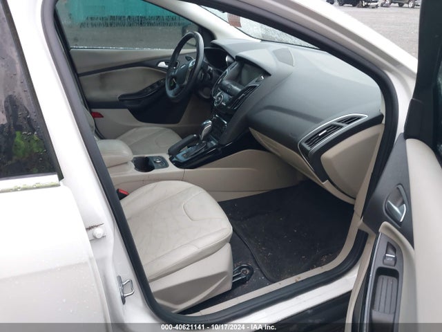 Ford FOCUS ELECTRIC 2014 1FADP3R44EL382808 Image 5