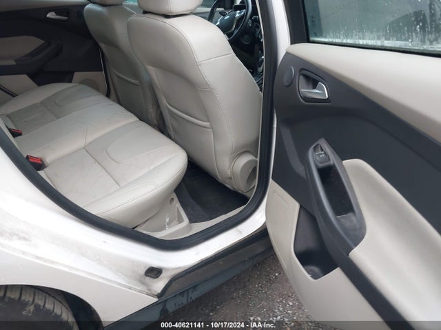 Ford FOCUS ELECTRIC 2014 1FADP3R44EL382808 Image 8