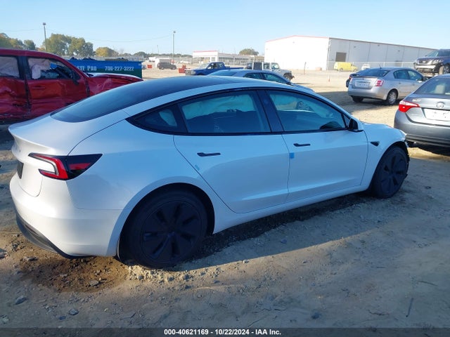 2024 TESLA MODEL 3 5YJ3E1EA7RF824775 Photo 3