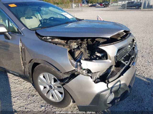 Subaru Outback 2.5i Premium 2016 4S4BSACC8G3219081 Image 6