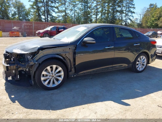 KIA Optima Lx 2016 5XXGT4L39GG066316 Image 2