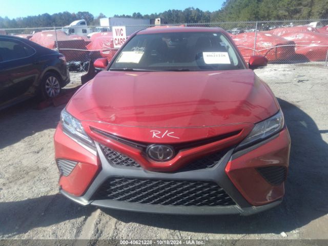 4T1M11AK2LU304282 Toyota CAMRY SE