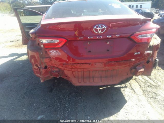 4T1M11AK2LU304282 Toyota CAMRY SE
