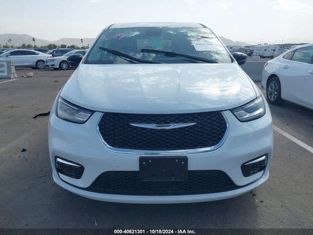 Chrysler Pacifica Hybrid Select 2024 2C4RC1S72RR156641 Image 12