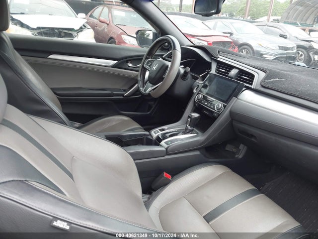 Honda Civic Touring 2016 2HGFC3B90GH361704 Image 5