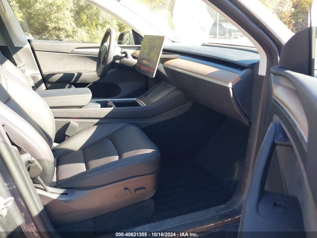 2022 TESLA MODEL Y 7SAYGAEE6NF536343 Photo 4
