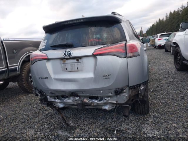 JTMRFREVXJJ219123 Toyota Rav4 Adventure/xle