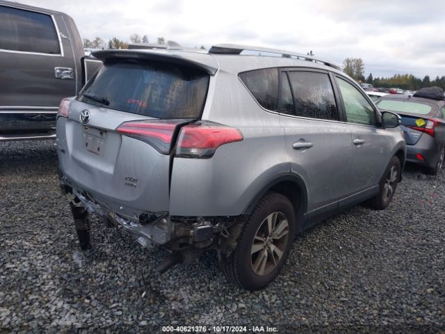 JTMRFREVXJJ219123 Toyota Rav4 Adventure/xle