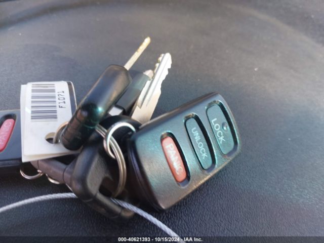 2004 MITSUBISHI ENDEAVOR 4A4MN31S24E009806 Photo 10