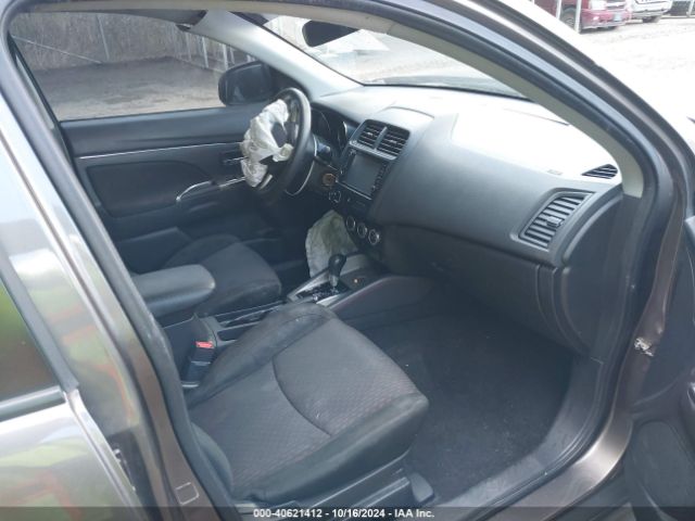 JA4AP3AU9JU007570 Mitsubishi Outlander Sport 2.0 Es