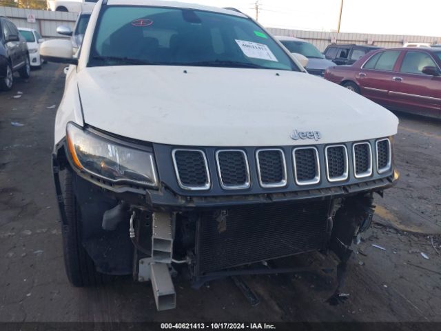 3C4NJCBB1JT368436 Jeep Compass Latitude Fwd