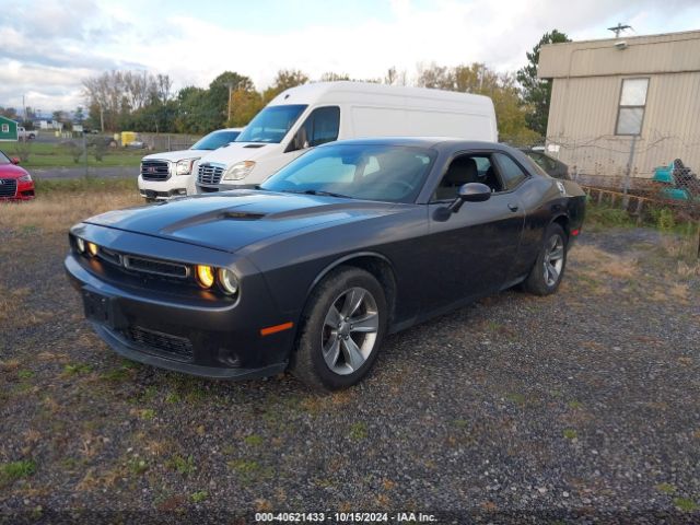 2C3CDZAG0GH290560 Dodge Challenger Sxt