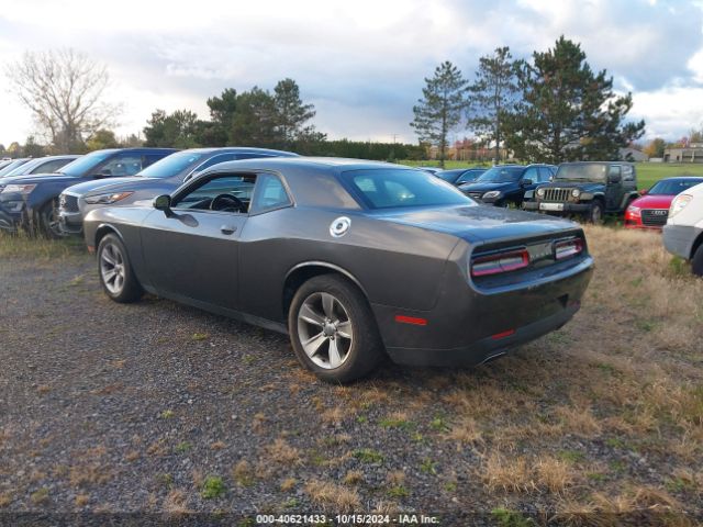 2C3CDZAG0GH290560 Dodge Challenger Sxt