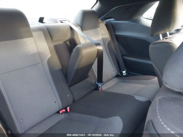 2C3CDZAG0GH290560 Dodge Challenger Sxt
