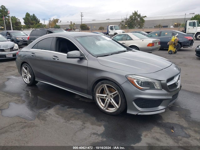 2015 WDDSJ4EB1FN217176 main image