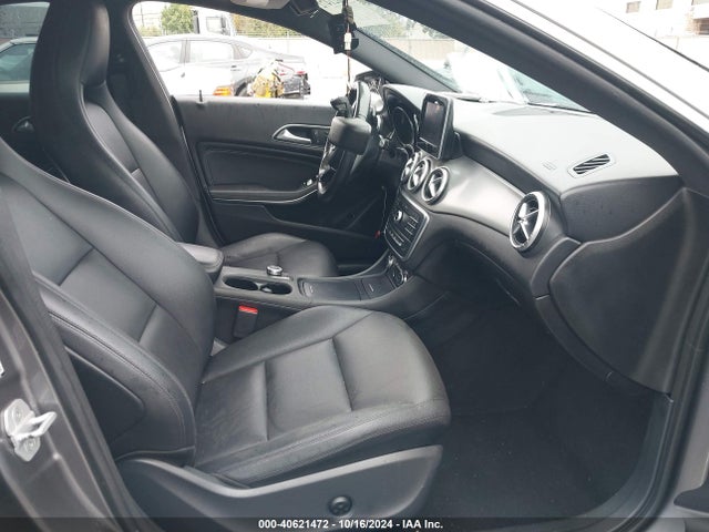 Mercedes-Benz CLA 250 2015 WDDSJ4EB1FN217176 Image 5