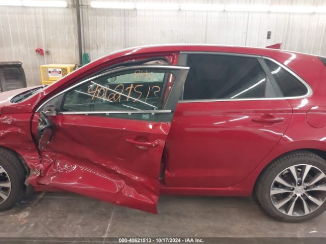 KMHH35LE2JU013952 Hyundai ELANTRA GT