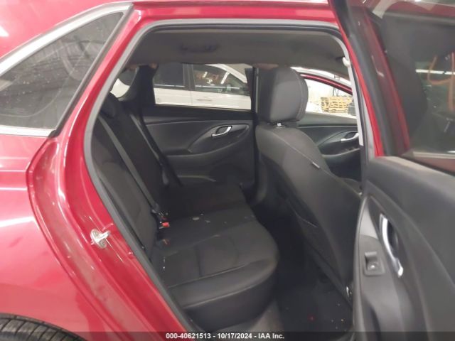 KMHH35LE2JU013952 Hyundai ELANTRA GT