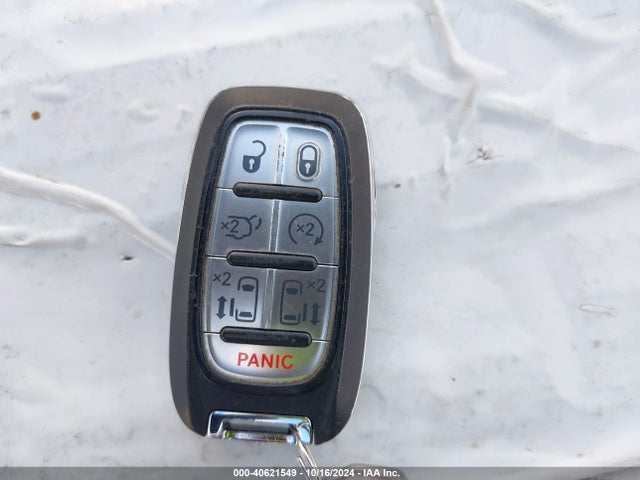 Chrysler Pacifica Touring L 2022 2C4RC1BG3NR106373 Image 11