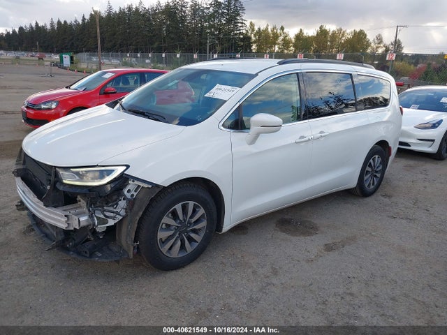 Chrysler Pacifica Touring L 2022 2C4RC1BG3NR106373 Image 2