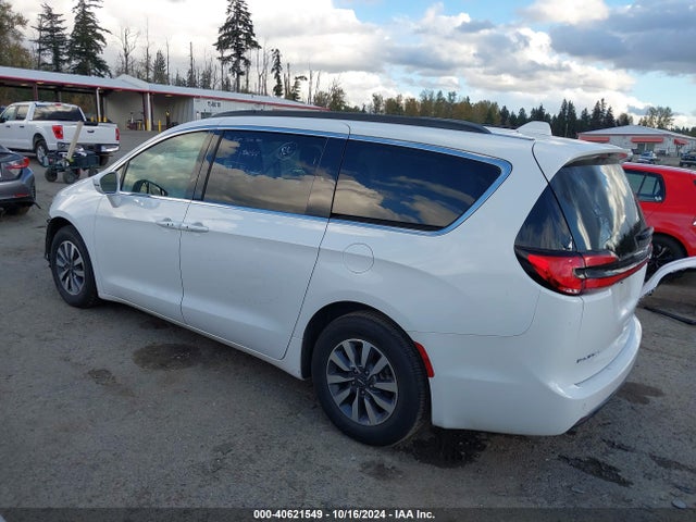 Chrysler Pacifica Touring L 2022 2C4RC1BG3NR106373 Image 3