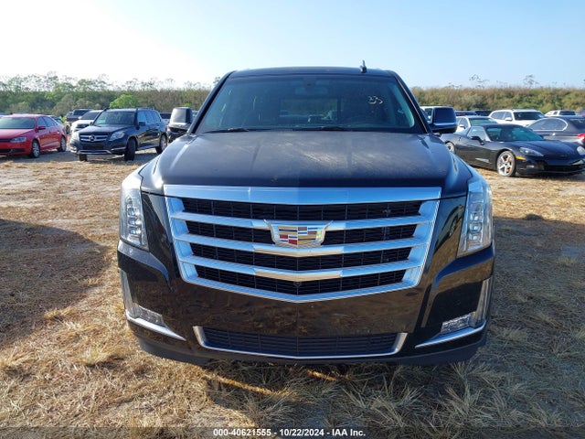 1GYS3GKJXHR253939 Cadillac Escalade Esv Standard