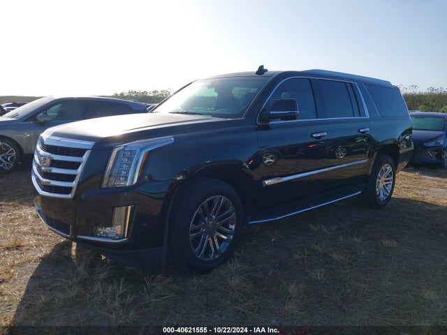 2017 CADILLAC ESCALADE ESV 1GYS3GKJXHR253939 Photo 1