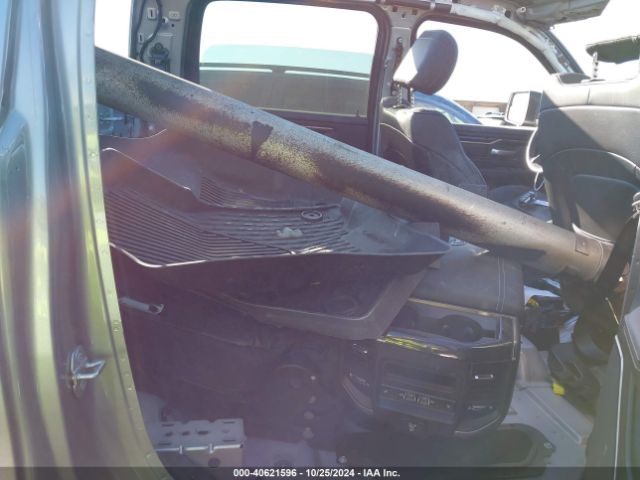 1C6SRFLM6NN230322 RAM 1500 Rebel  4x4 5'7 Box