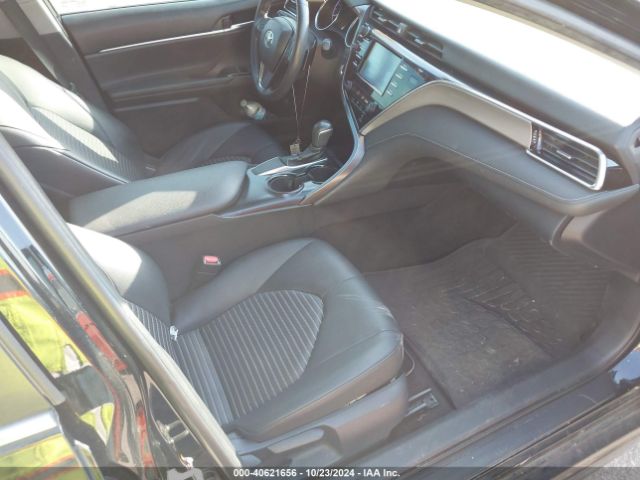 4T1B11HK1JU077838 Toyota CAMRY SE
