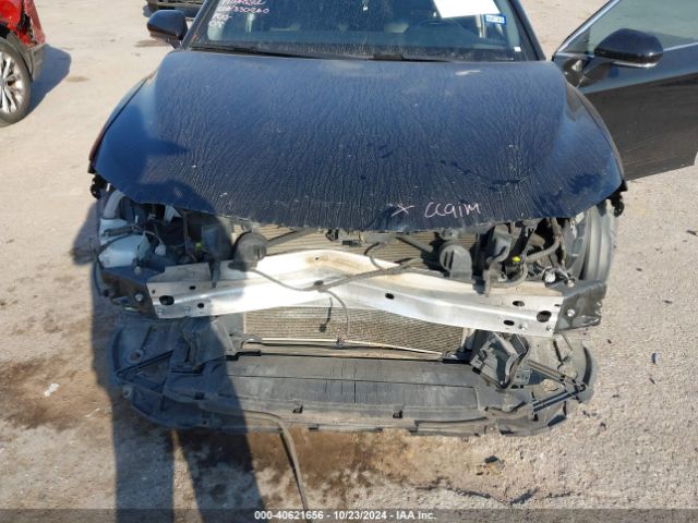 4T1B11HK1JU077838 Toyota CAMRY SE