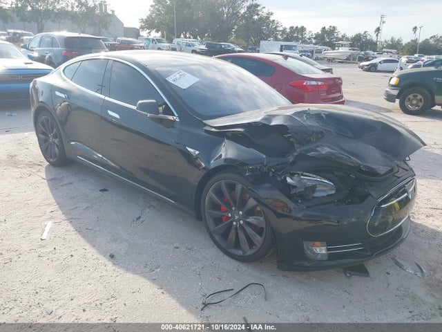 2016 TESLA MODEL S 5YJSA1E43GF119650 Photo 0