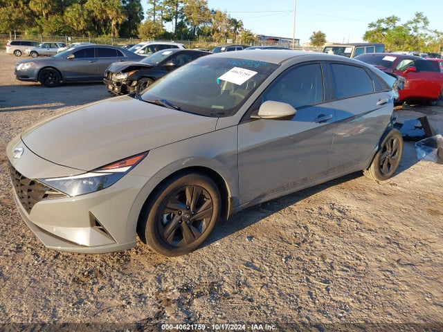 Hyundai ELANTRA SEL 2022 KMHLM4AG1NU240898 Image 2