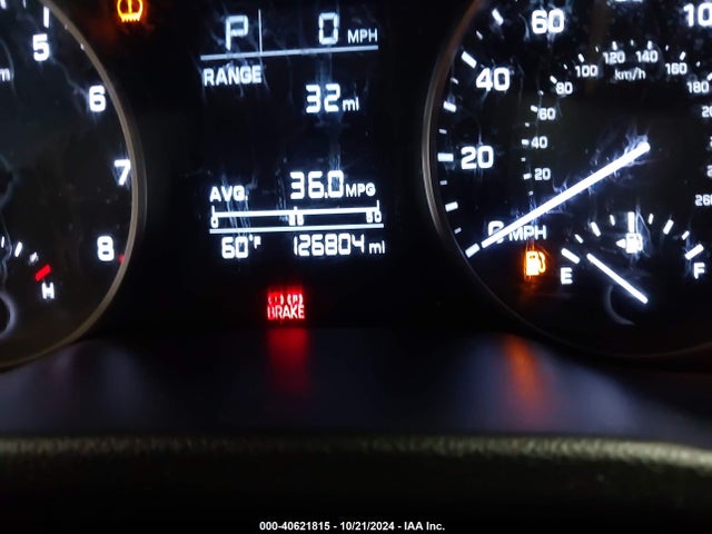 5NPD74LF1HH195755 Hyundai ELANTRA SE
