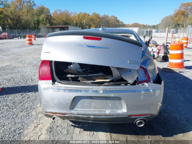 2C3CCAKGXJH268169 Chrysler 300 Limited Awd