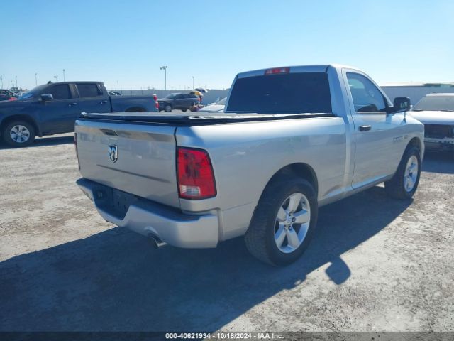 3C6JR6AT5EG102121 RAM 1500 Express