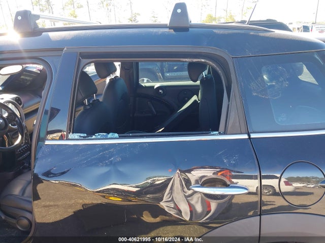 2011 MINI COOPER S COUNTRYMAN WMWZC5C56BWM10480 Photo 5