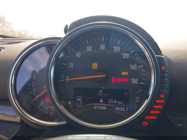 2017 MINI CLUBMAN WMWLU1C34H2F28881 Photo 6