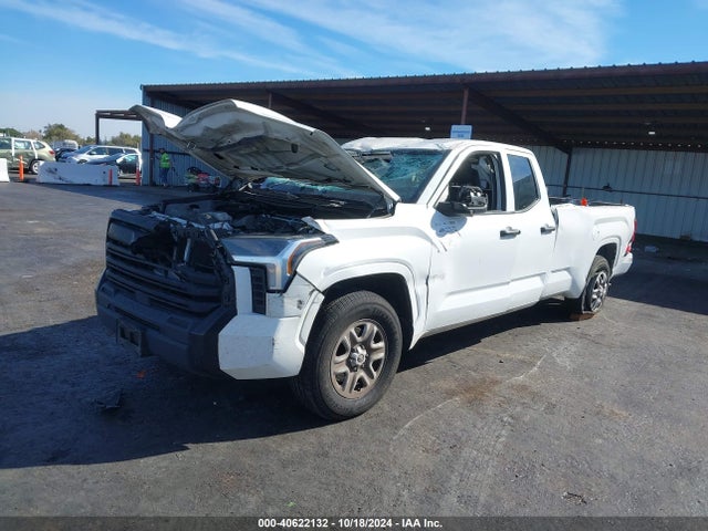 Toyota Tundra Sr 2022 5TFKB5CD5NX001268 Image 2