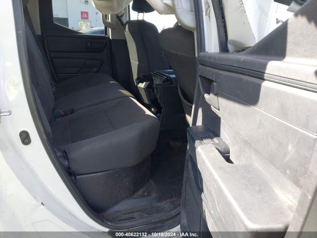 Toyota Tundra Sr 2022 5TFKB5CD5NX001268 Image 8
