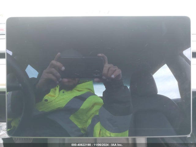 2022 TESLA MODEL 3 5YJ3E1EB5NF185945 Photo 6