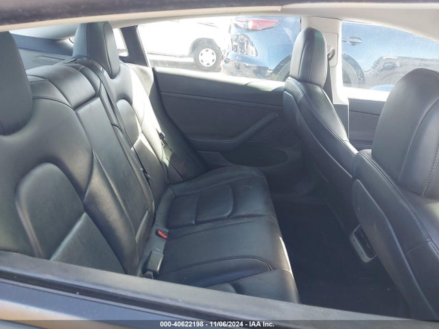 2022 TESLA MODEL 3 5YJ3E1EB5NF185945 Photo 7