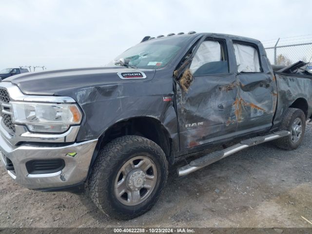 3C6UR5CJ0LG258986 RAM 2500 Tradesman  4x4 6'4 Box