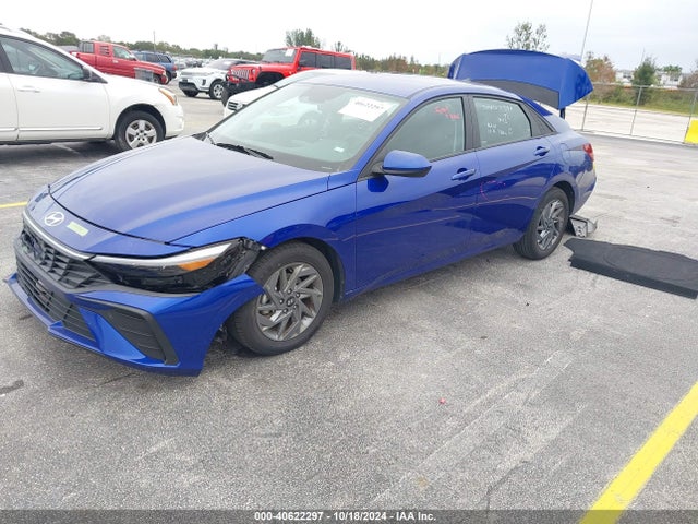 Hyundai ELANTRA SEL 2024 KMHLM4DG0RU650268 Image 2