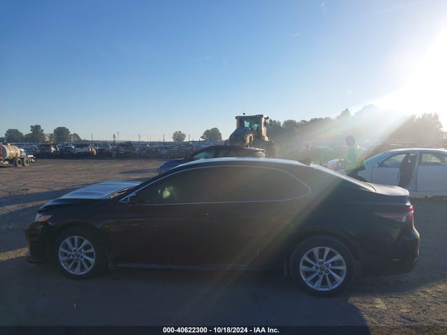 Toyota CAMRY LE 2021 4T1C11AK4MU490548 Image 13