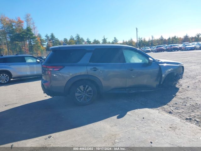 5N1DR3AC6NC233867 Nissan Pathfinder S 4wd