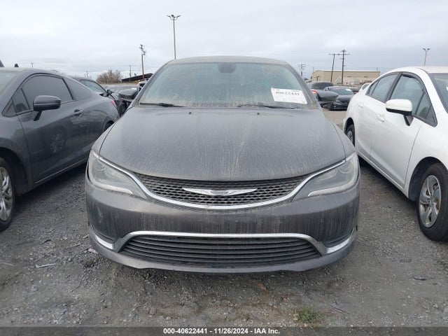 Chrysler 200 Limited 2015 1C3CCCAB5FN502878 Image 12