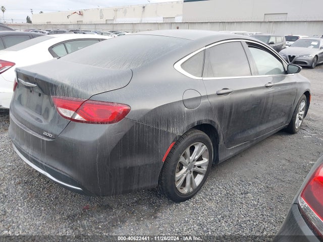 Chrysler 200 Limited 2015 1C3CCCAB5FN502878 Image 4